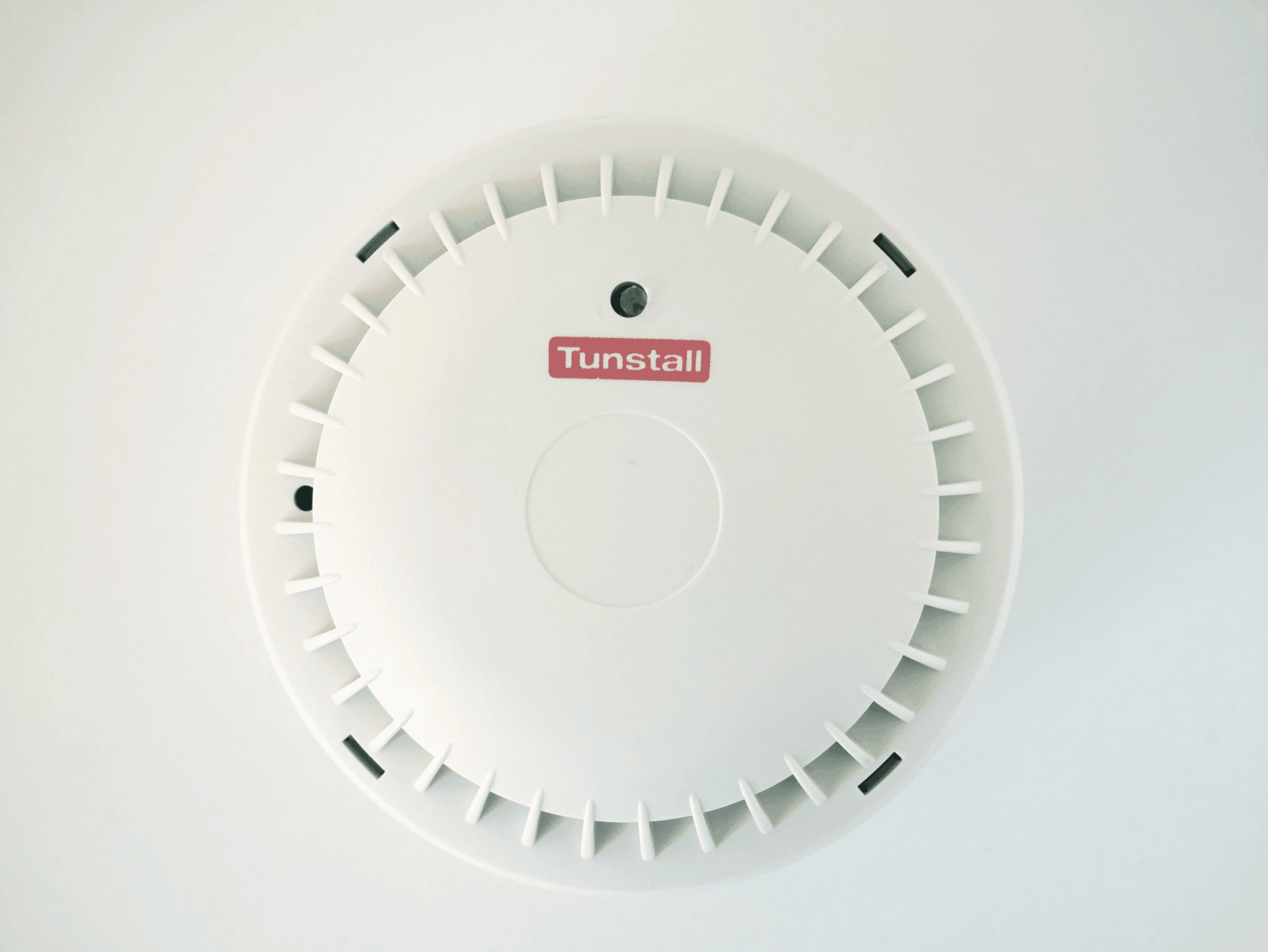 Monitored Smoke Detector helpline.co.uk